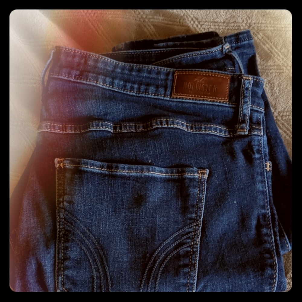 Hollister ultra high rise skinny